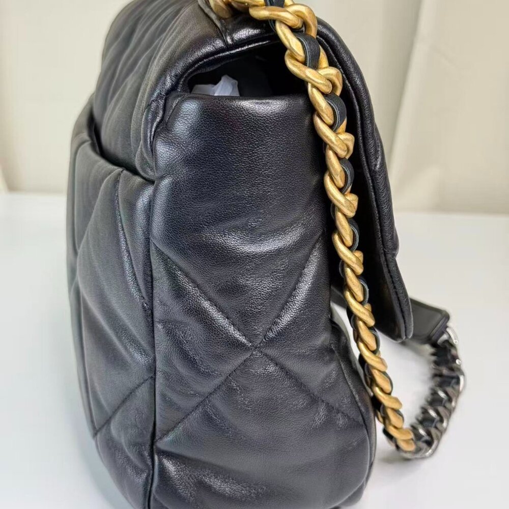 Chanel Black 19 Medium Shoulder Bag with Gold Chain Crossbody Strap - Picture 5 of 10